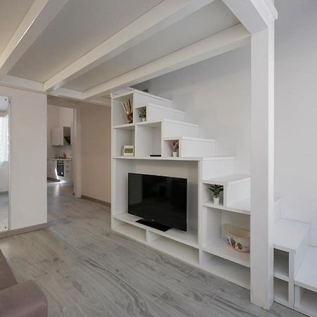 I Host Apartment - Neera 22 Milano Exterior foto
