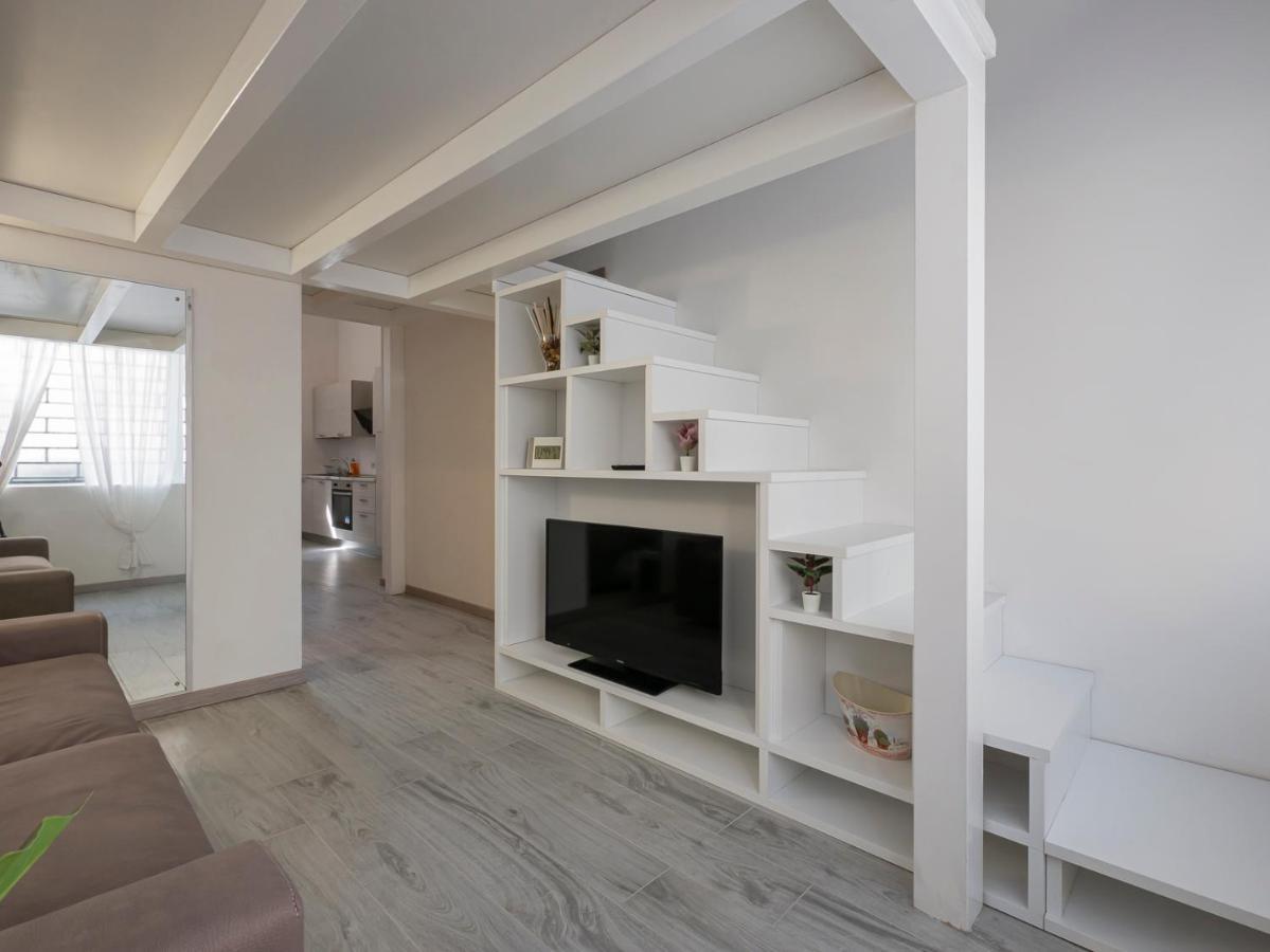I Host Apartment - Neera 22 Milano Exterior foto